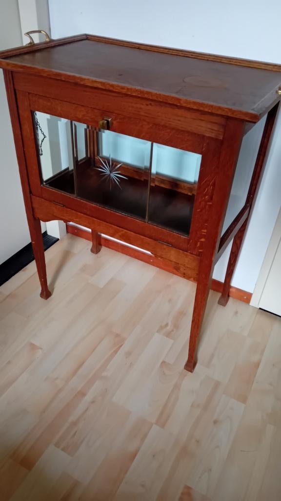 Theekastje antiek. Gaaf kastje., Ophalen