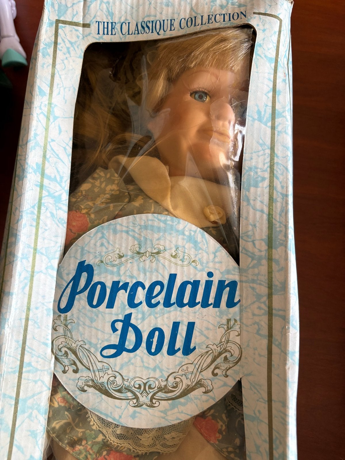 Vintage Porseleinen Pop - The Classique Collection, Verzamelen, Ophalen of Verzenden, Nieuw, Pop