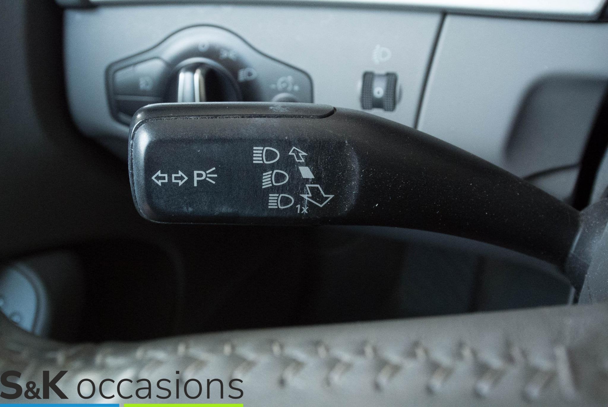 Foto 17 van Audi A4 Avant 2.0 TFSI quattro Pro Line Business