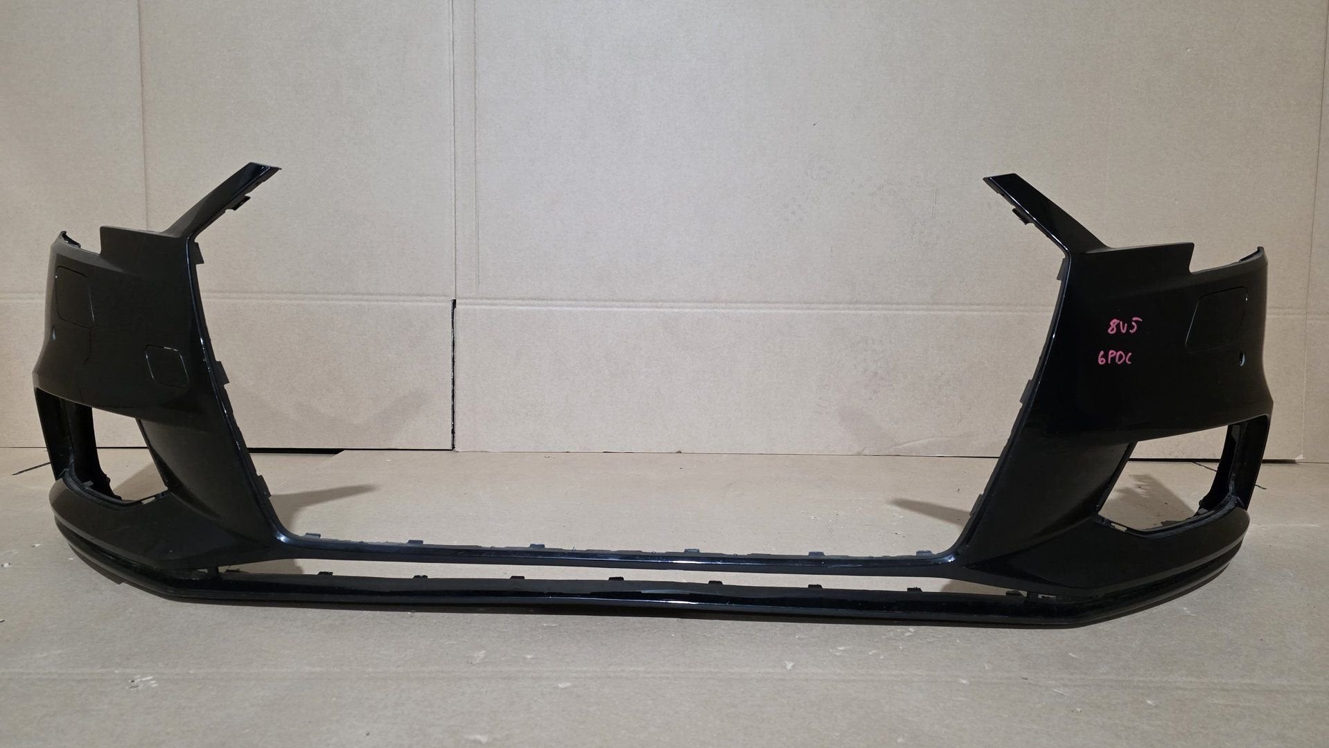 Voorbumper Audi A3 8V Facelift 6xPDC KLS Sedan 8V5807065S, Gebruikt, -, Voor, Ophalen of Verzenden