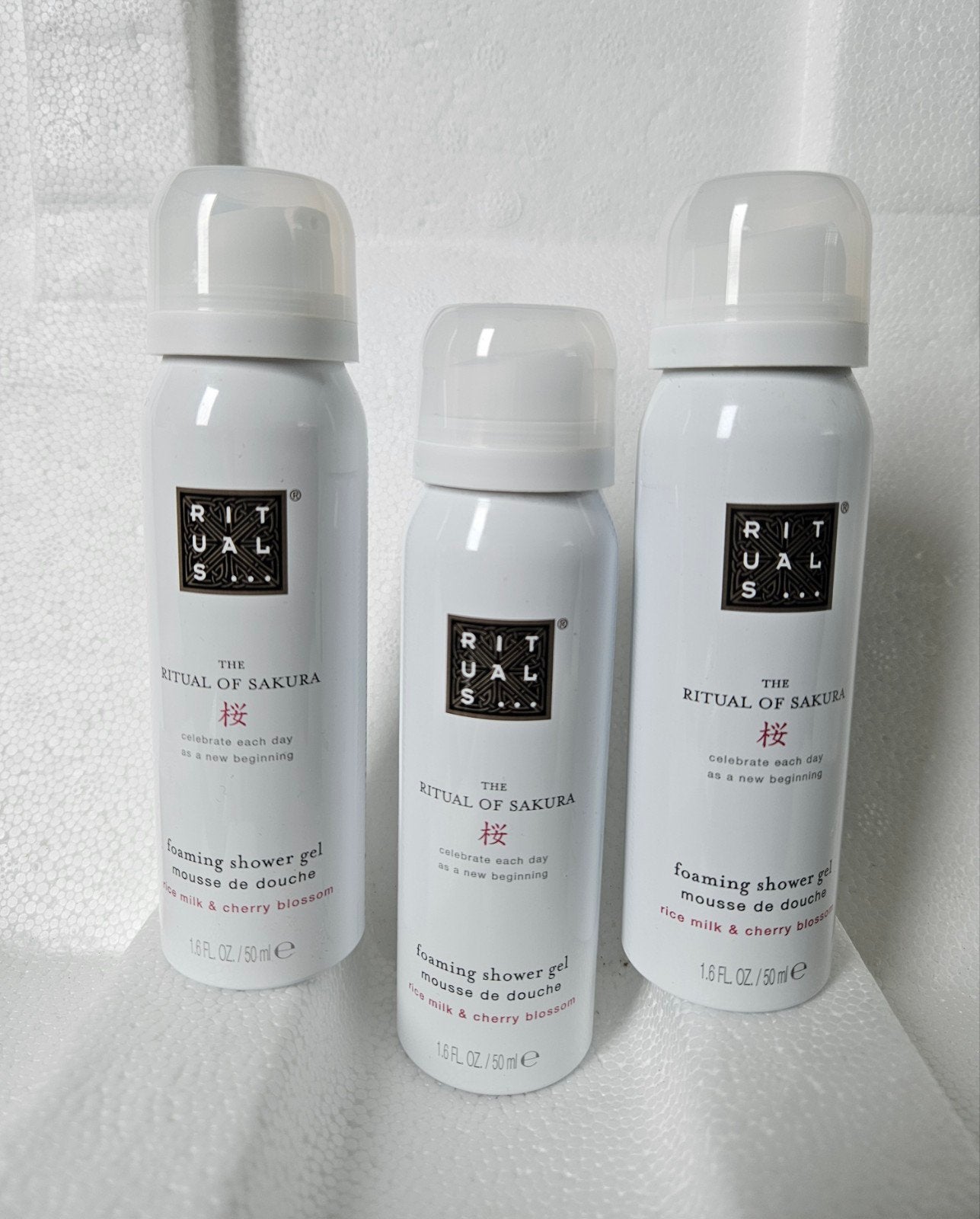 Rituals of Sakura foaming shower gel 50ml, Ophalen of Verzenden, Nieuw, Bad & Douche