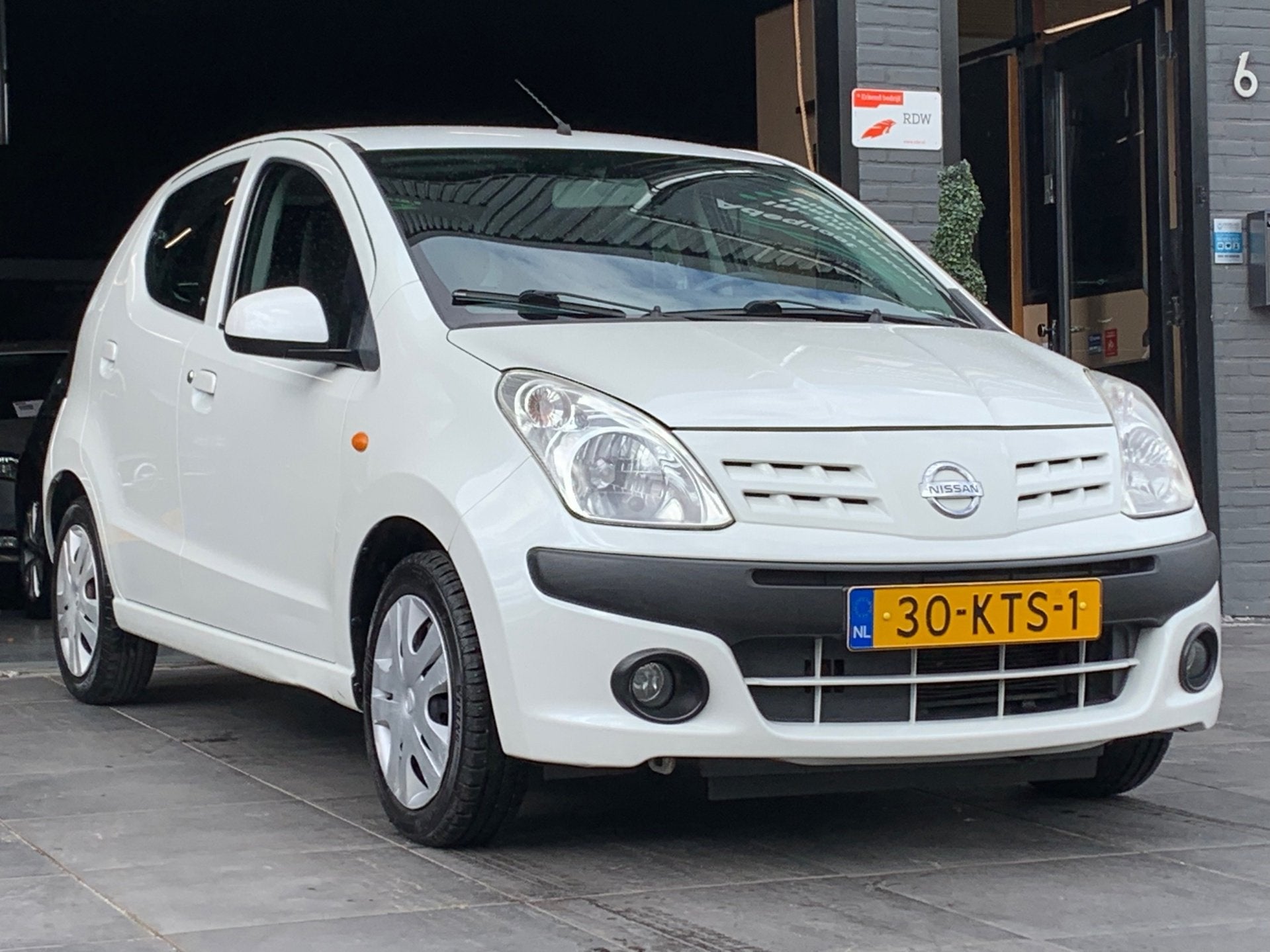 Nissan Pixo 1.0 Acenta|2e eig|NAP|Airco|El.Ramen|Trekhaak, Auto's, Nissan, Voorwielaandrijving, Euro 5, Stof, Gebruikt
