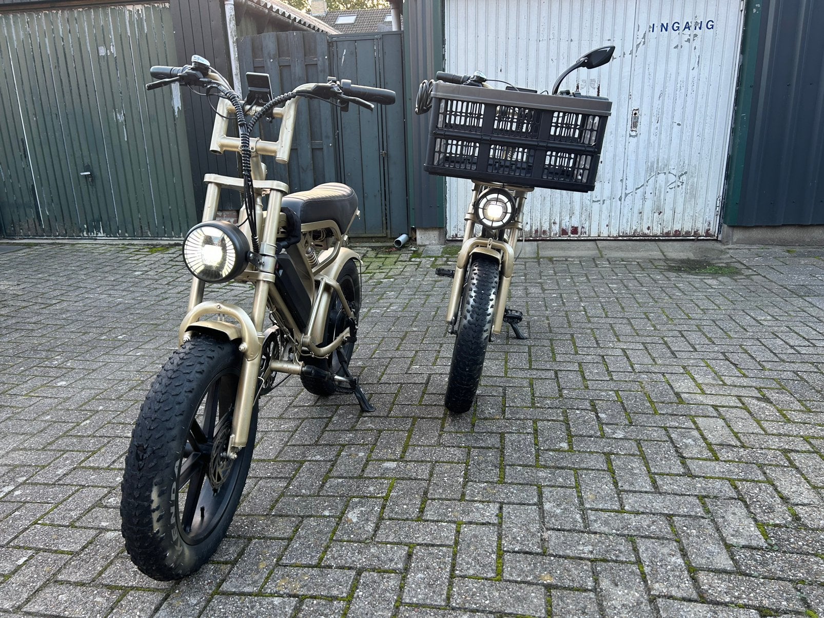 2 Gouden V20 Fatbikes Opvoerbaar – Samen €900!, Gebruikt, 59 cm of meer, 30 tot 50 km per accu, Ophalen