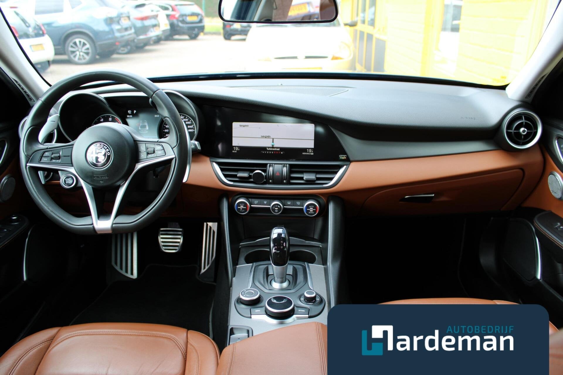 Alfa Romeo Giulia 2.0T 280PK H/K Leder Navi, Automaat, 745 kg, Achterwielaandrijving, Euro 6