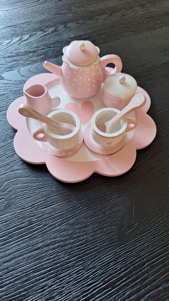Little dutch theeservies, Ophalen, Zo goed als nieuw