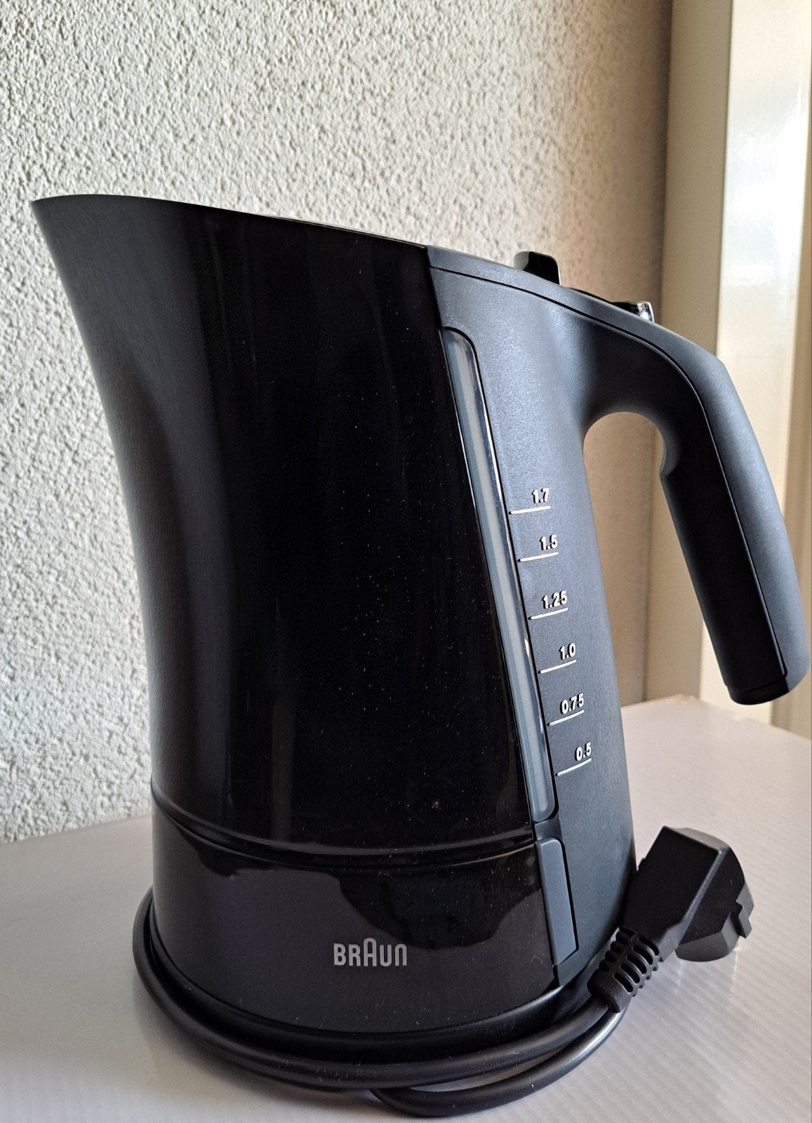 Braun Waterkoker Zwart - 1.7L - Gebruikt, Witgoed en Apparatuur, Waterkokers, 1 tot 2 liter, Ophalen of Verzenden, Gebruikt