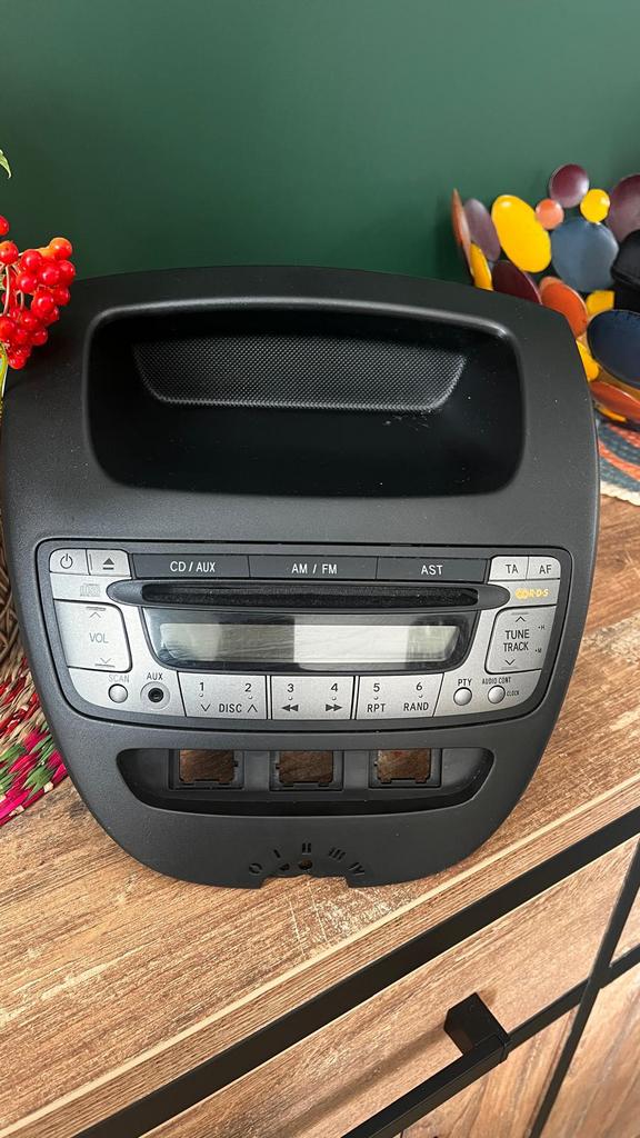 Autoradio Toyota Aygo, Ophalen, Zo goed als nieuw