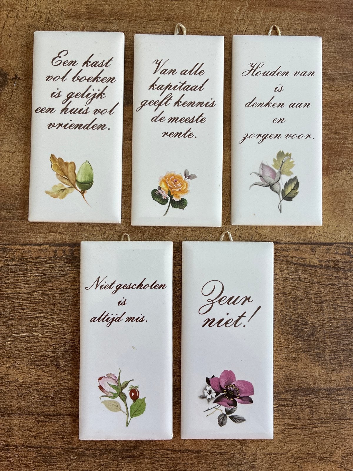 Set van 5 Vintage Tegeltjes met Spreuken en Bloemen, Antiek en Kunst, Ophalen of Verzenden