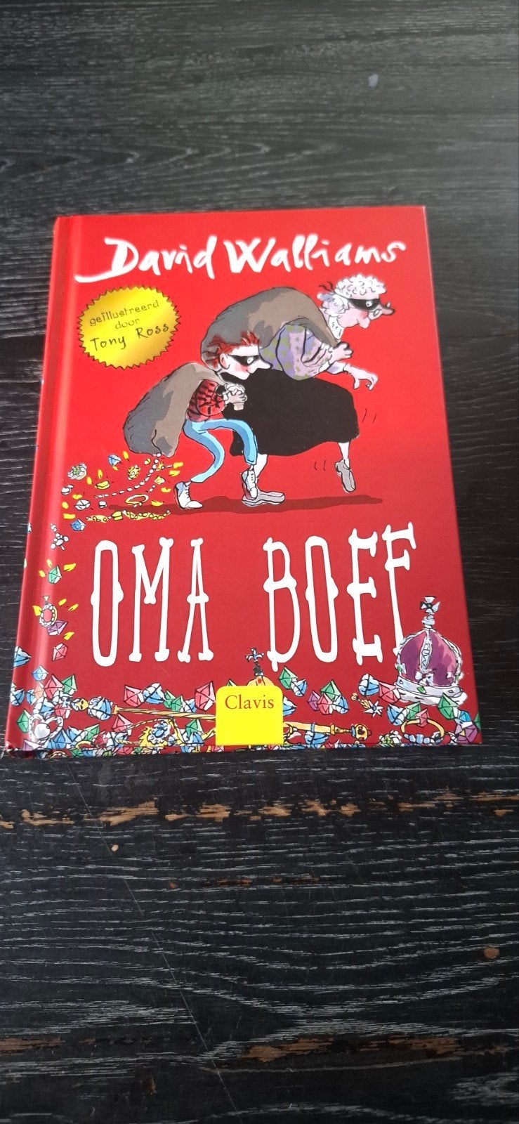 David Walliams - Oma boef, Fictie algemeen, Ophalen of Verzenden, Zo goed als nieuw, David Walliams