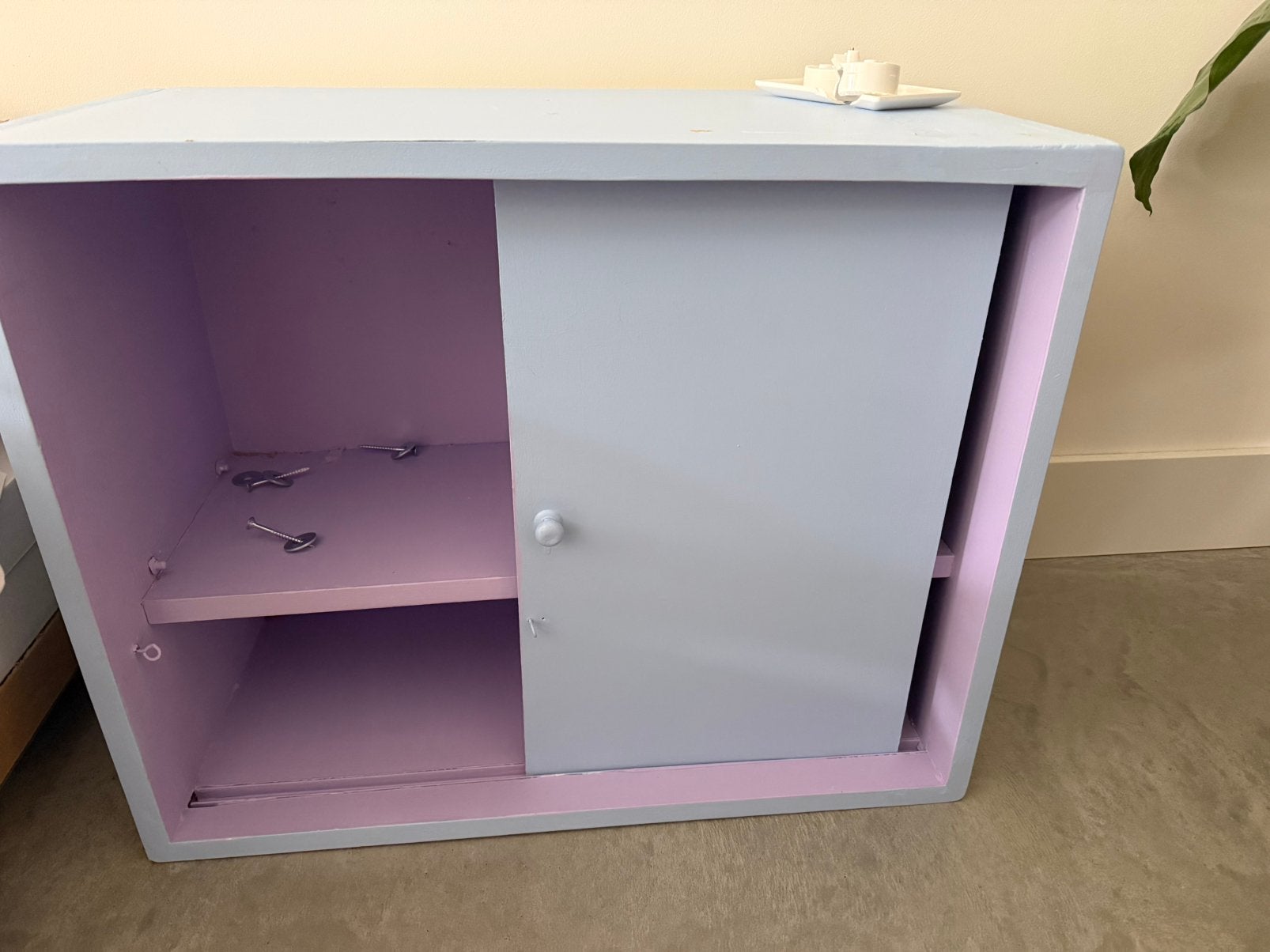 Kastje gratis, Ophalen, Overige materialen, 50 tot 100 cm, Zo goed als nieuw