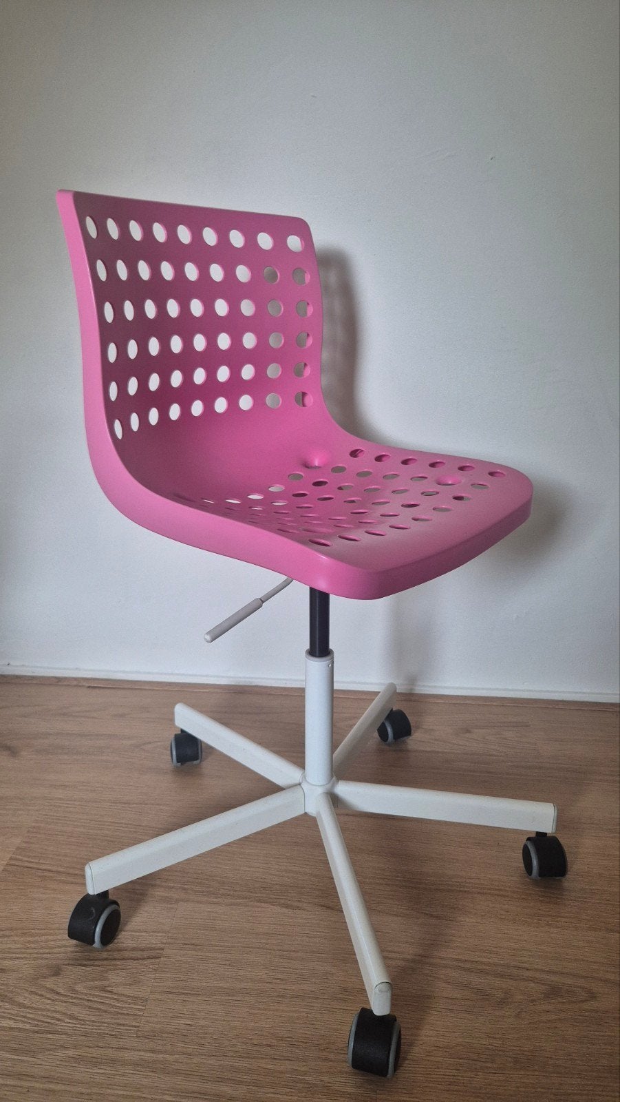 Bureaustoel roze met wit, Ophalen, Zo goed als nieuw, Roze, Bureaustoel