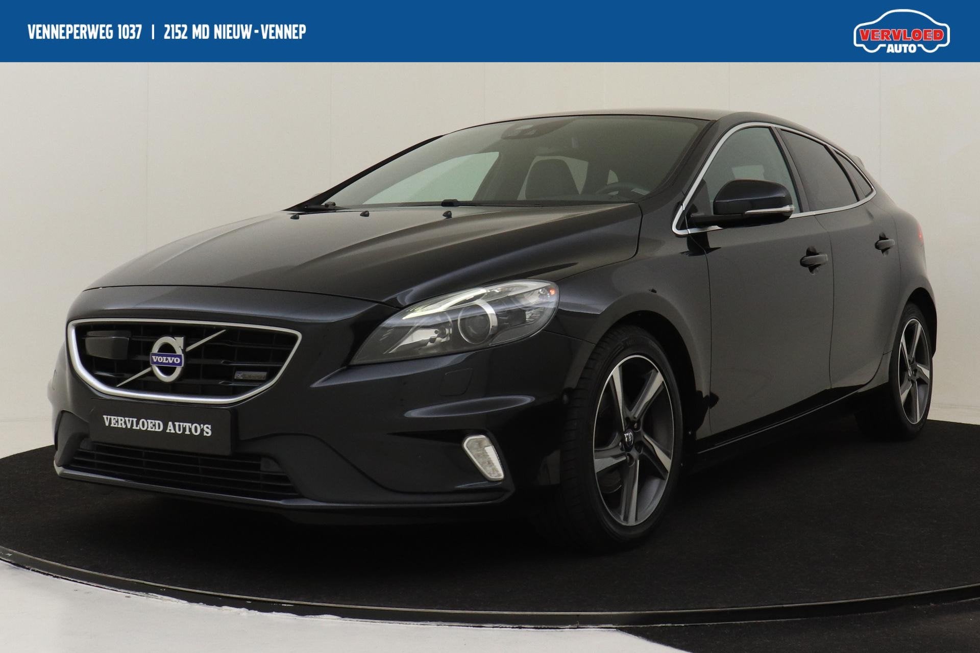 Volvo V40 T3 R-DESIGN -PANO.DAK|PREMIUM-SOUND|POWER-SEATS|LE, Auto's, Voorwielaandrijving, Gebruikt, 4 cilinders, 150 pk