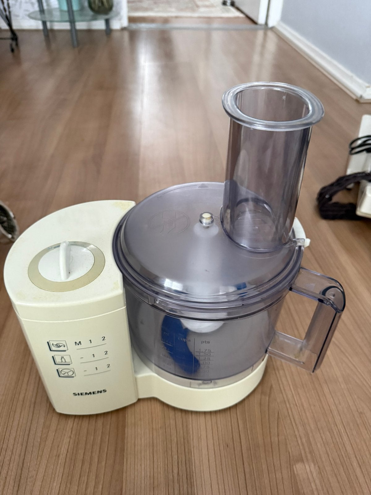 Mooie keuken machine (Siemens), Witgoed en Apparatuur, Keukenmixers, Ophalen of Verzenden, Zo goed als nieuw, 3 snelheden of meer