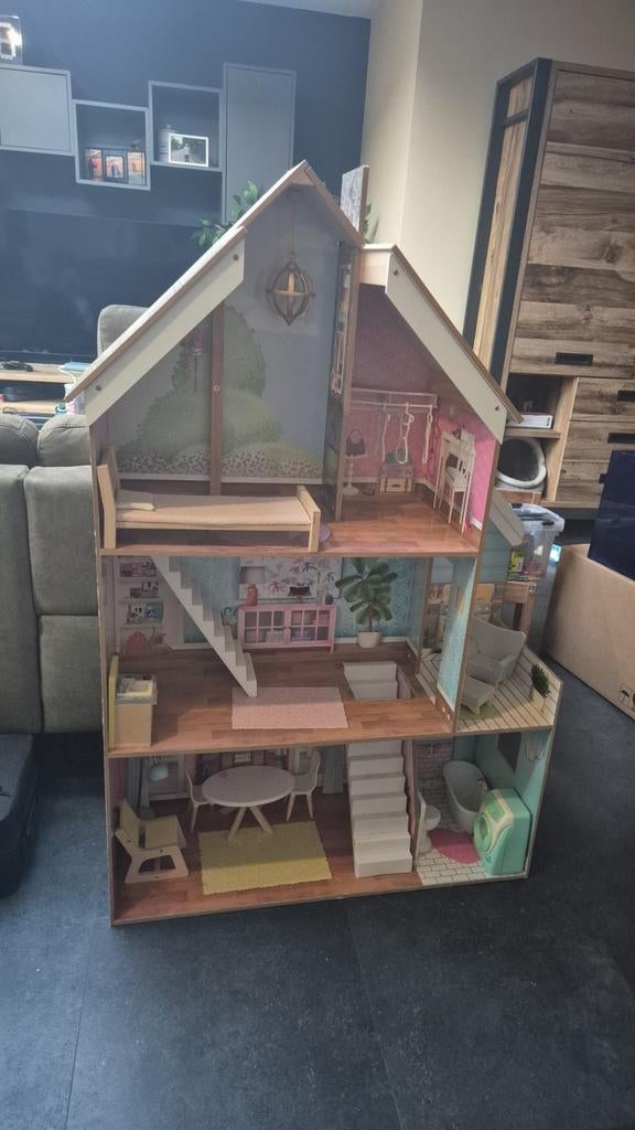 KidKraft poppenhuis met meubels - één stoel mist pootje, Ophalen, Gebruikt, Overige typen