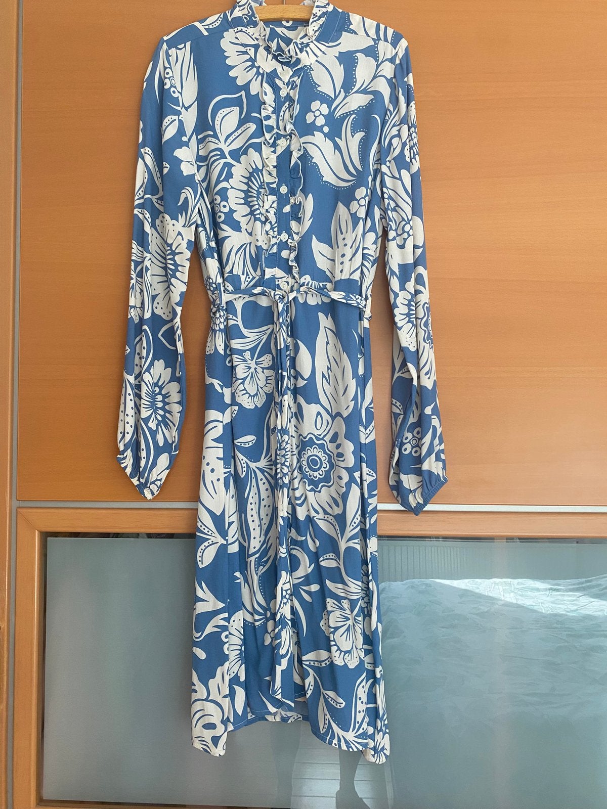 Jurk Juffrouw Jansen M, Kleding | Dames, Ophalen of Verzenden, Zo goed als nieuw, Zwart, Onder de knie