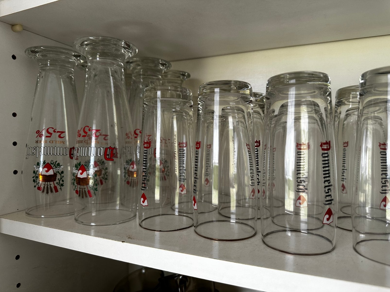 Dommelsch bierglazen gewoon en met voet, Ophalen, Glas of Glazen, Overige merken