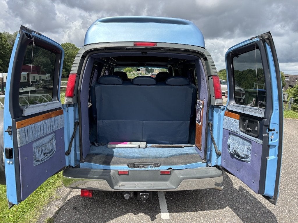 Chevrolet Express GMC Savana buscamper benz/LPG, foto 5