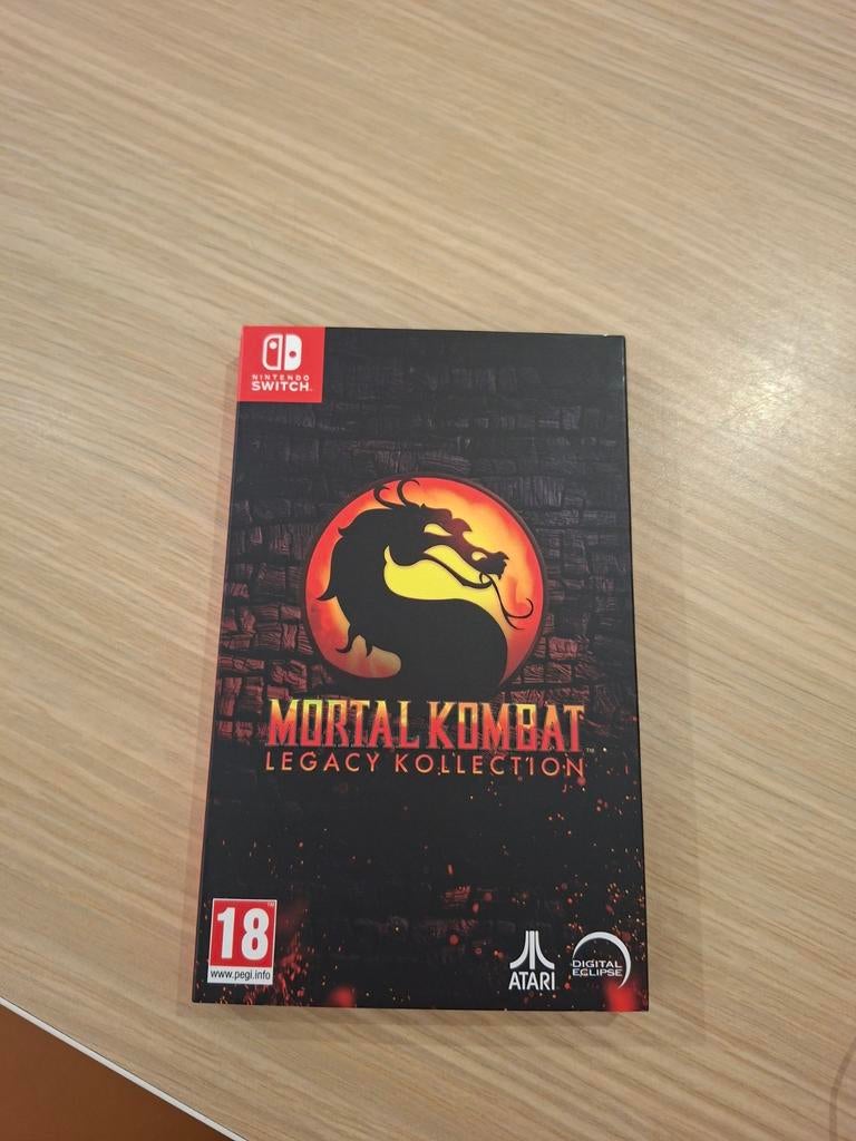 Mortal Kombat Legacy Kollection Nintendo Switch, Spelcomputers en Games, Games | Nintendo Switch, Zo goed als nieuw, Vechten, 2 spelers