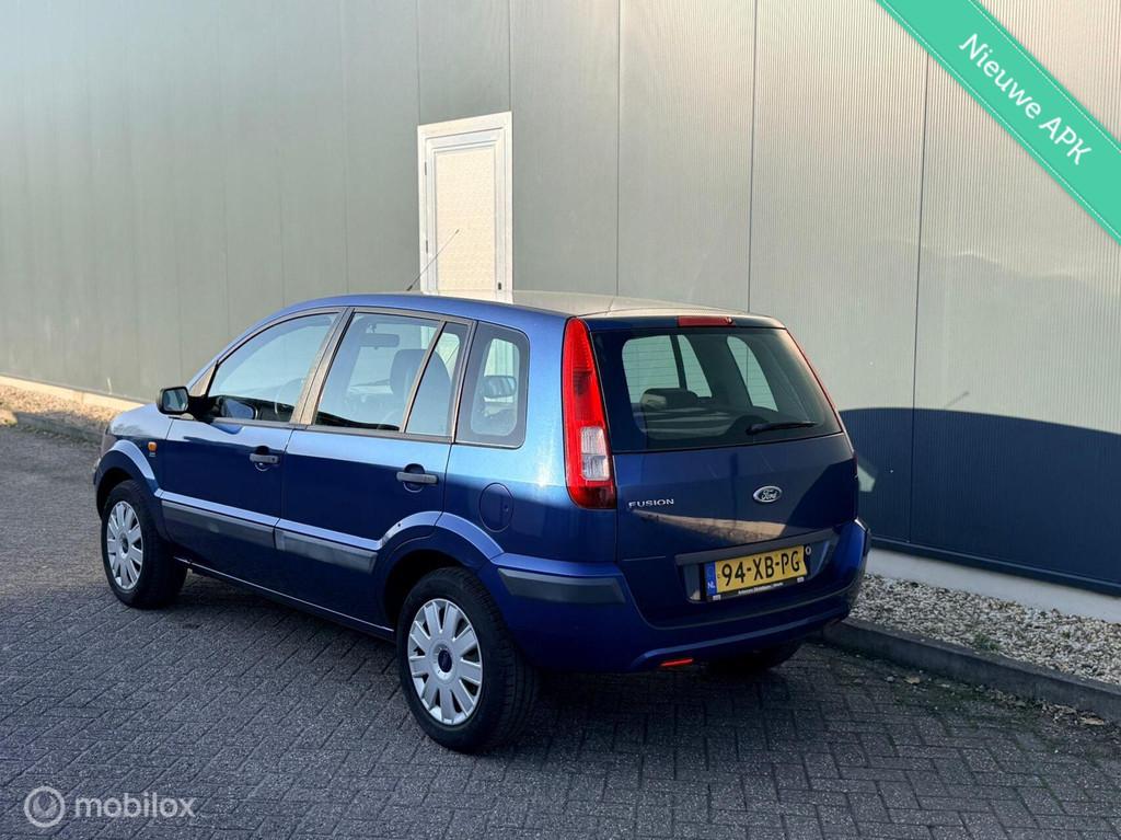 Ford Fusion 1.4-16V Champion ZEERNETJES/NWEAPK/AIRCO, Voorwielaandrijving, 15 km/l, Gebruikt, Blauw