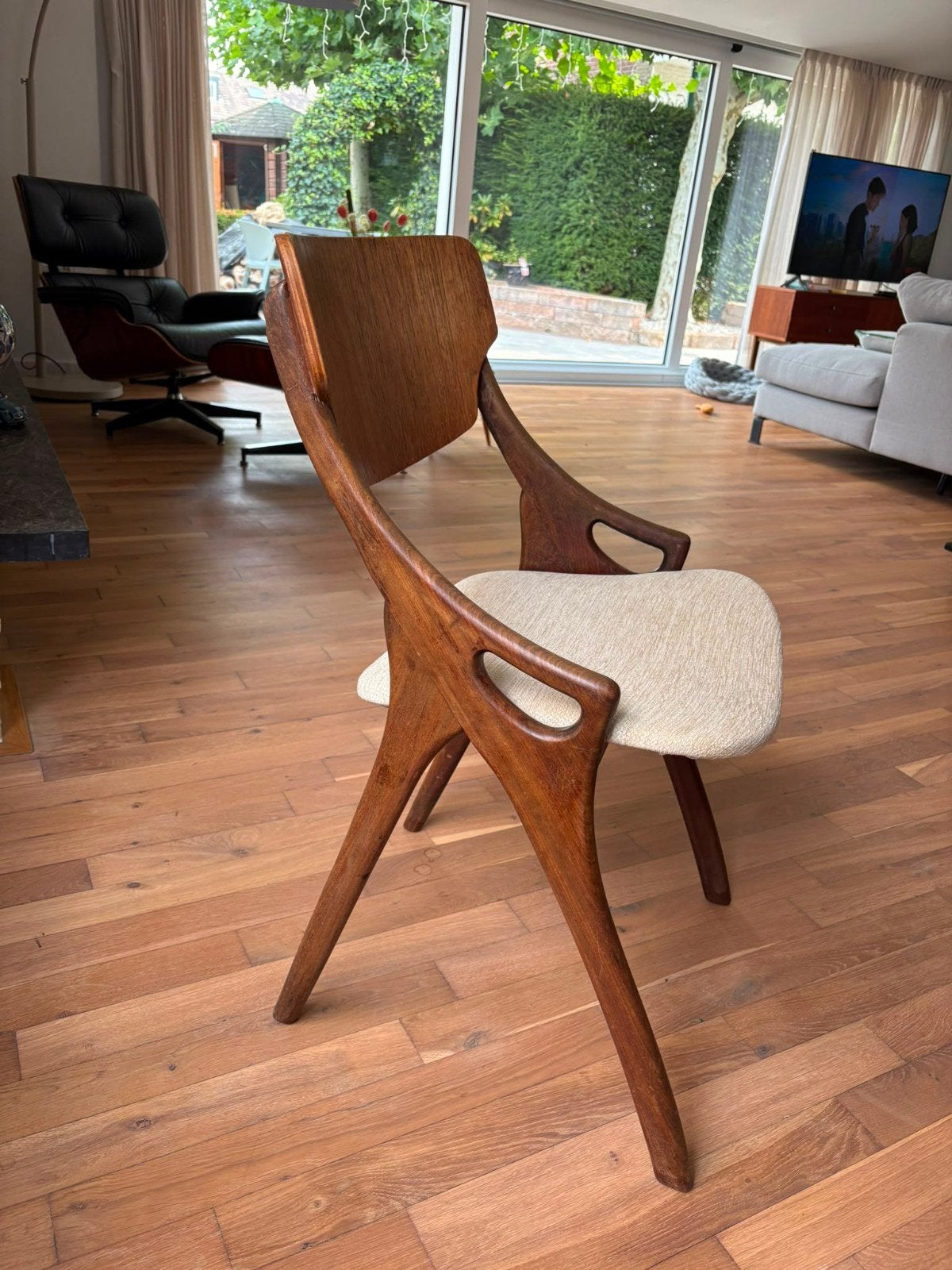 Vintage eetkamerstoel Arne Hovmand Olsen chair, Ophalen, Bruin, Eén