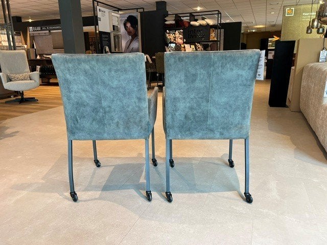 2x Eetkamerstoelen met Armleuning, van: 778,- voor: 389,-, Huis en Inrichting, Stoelen, Ophalen, Twee, Overige kleuren, Info@vissermeubelen.nl