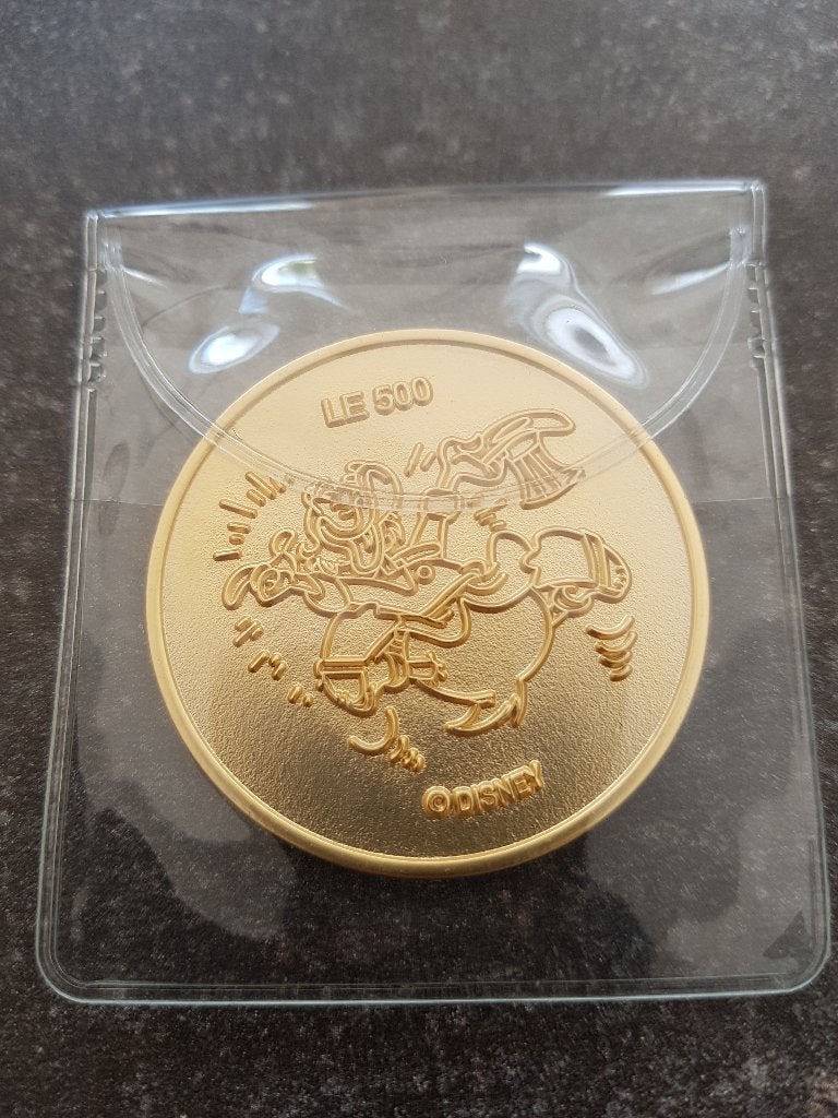 Gouden 24 Karaat Disney Dagobert Duck Speelt met Geld Munt V, Verzamelen, Disney, Verzenden, Donald Duck, Zo goed als nieuw, Overige typen
