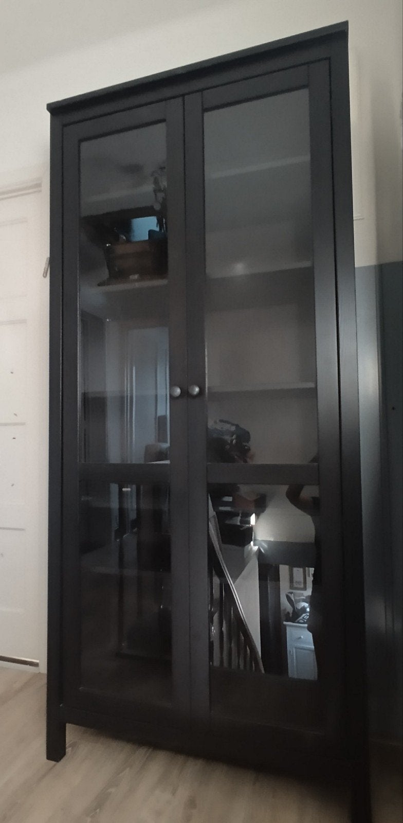Ikea Zwarte Boekenkast Met Glazen Deuren 197x89x34cm, Ophalen, 50 tot 100 cm, Zo goed als nieuw, 150 tot 200 cm