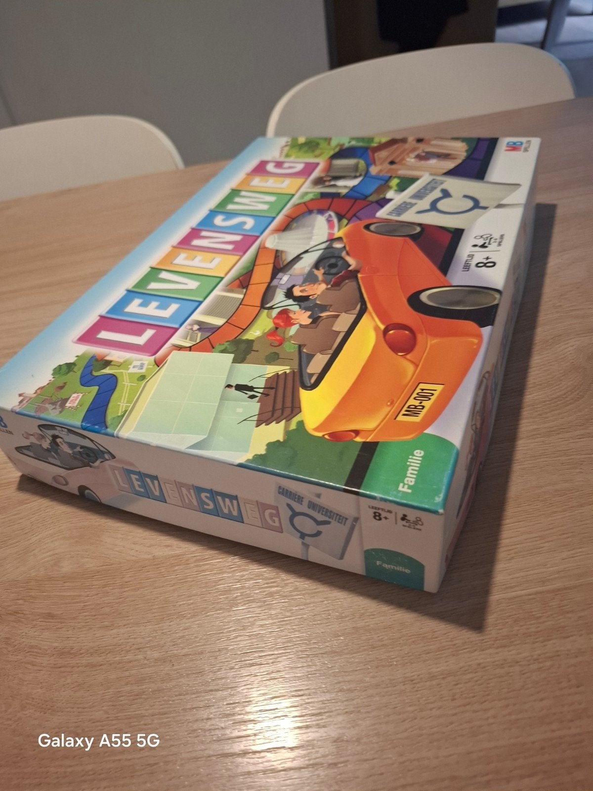 Levensweg Bordspel - Compleet en in goede staat, Ophalen of Verzenden, Drie of vier spelers, Hasbro European Services, 4 The Square, Stockley Park, Uxbridge, Middlesex, UB11 1ET, UK
