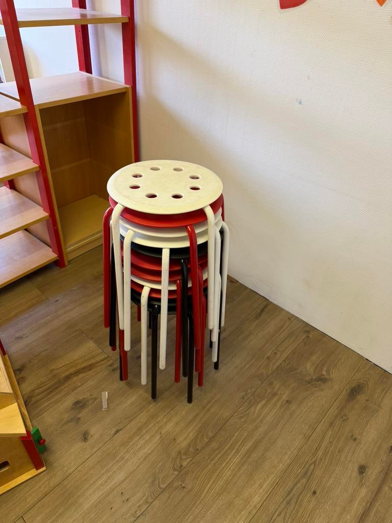 11 krukjes, Huis en Inrichting, Krukjes, Ophalen, Zo goed als nieuw, Hout