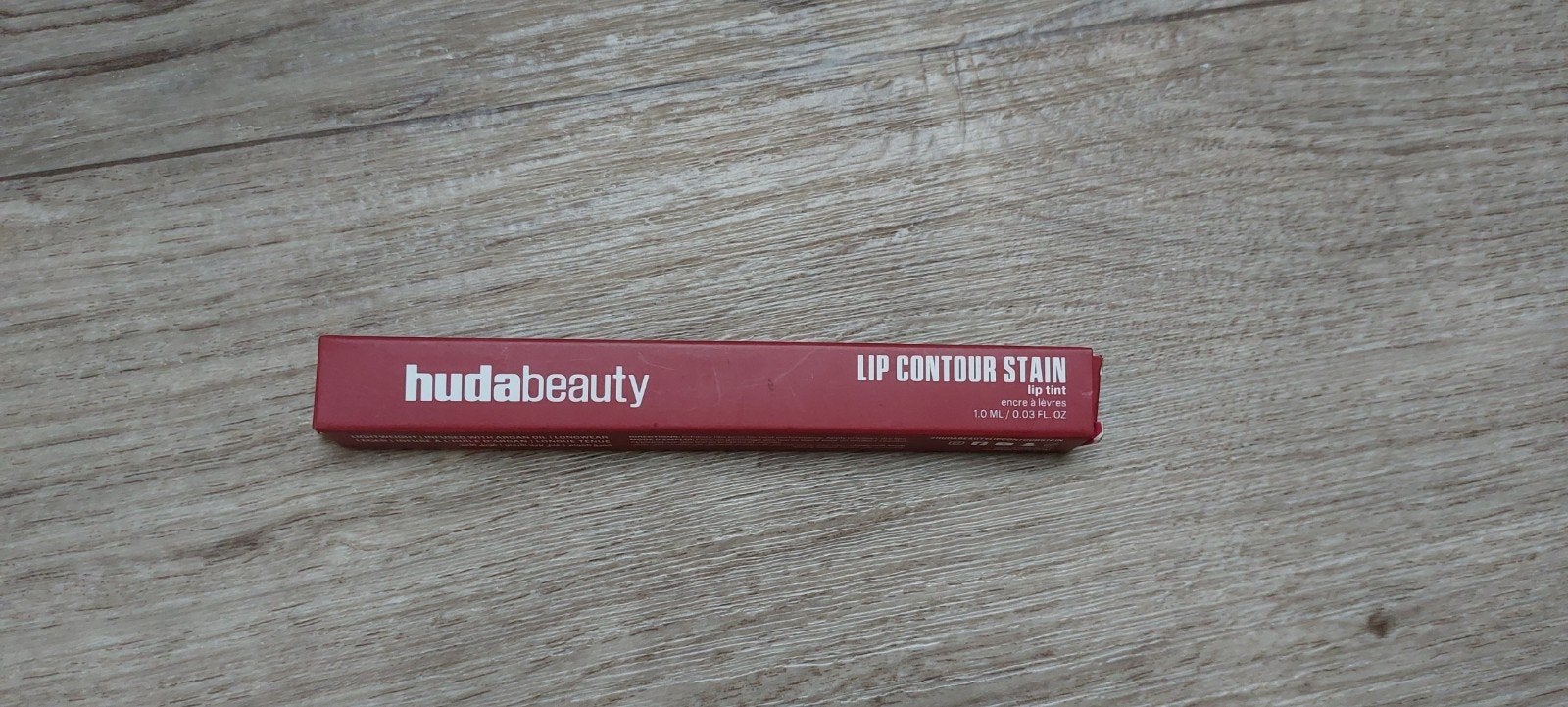 lippenstift huda beauty €10, Ophalen of Verzenden, Nieuw, Rood, Lippen