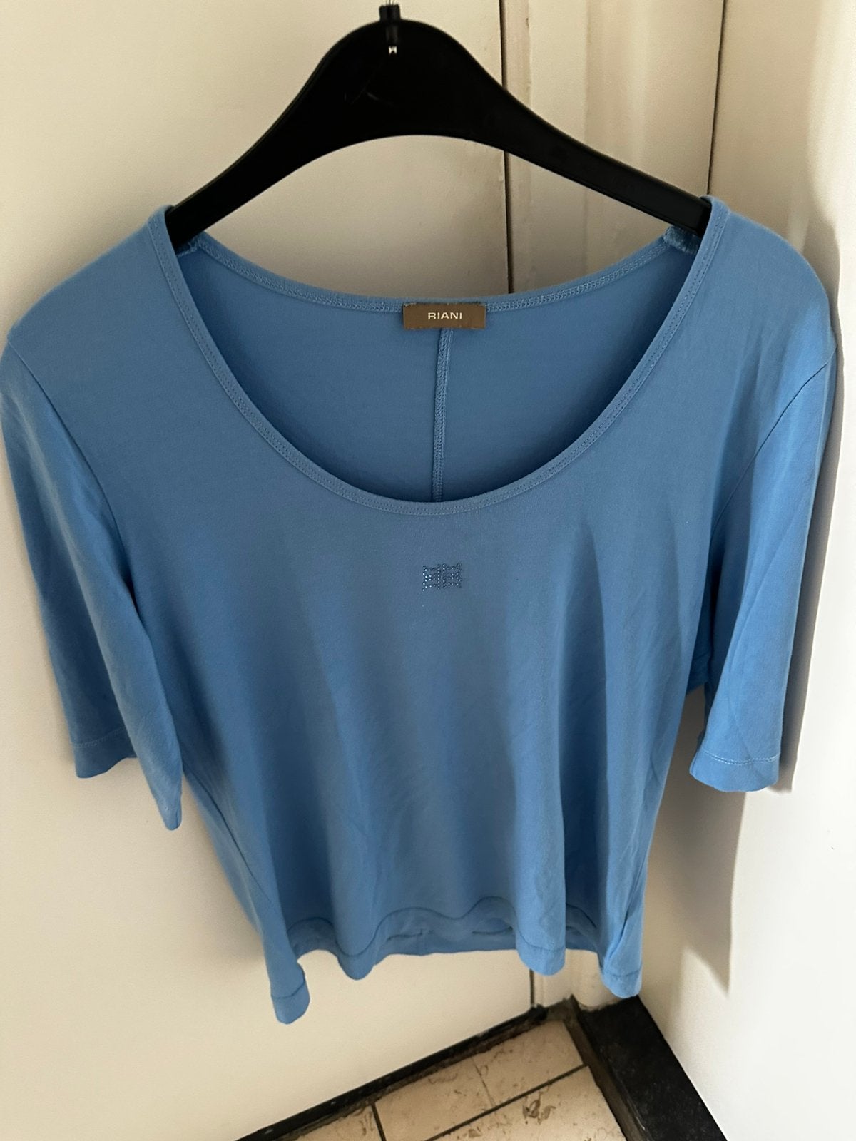 Riani shirt maat 42, Verzenden, Zo goed als nieuw, Maat 38/40 (M), Korte mouw