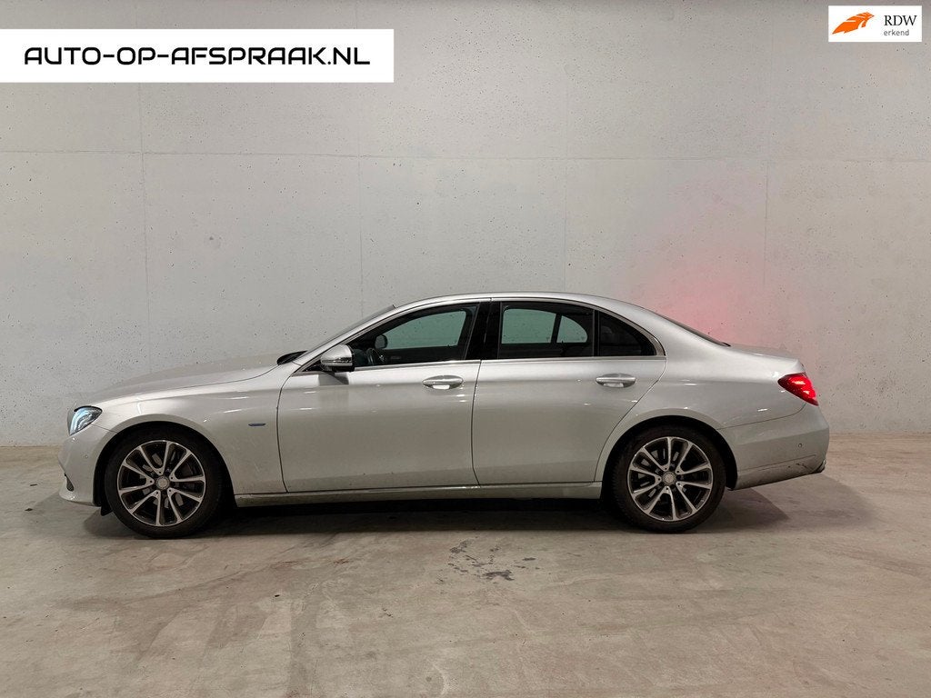 Mercedes-Benz E-klasse 350 e AMG 360cam Navi Burmester BTW 2, Auto's, Mercedes-Benz, Automaat, Automatische klimaatregeling, Achterwielaandrijving
