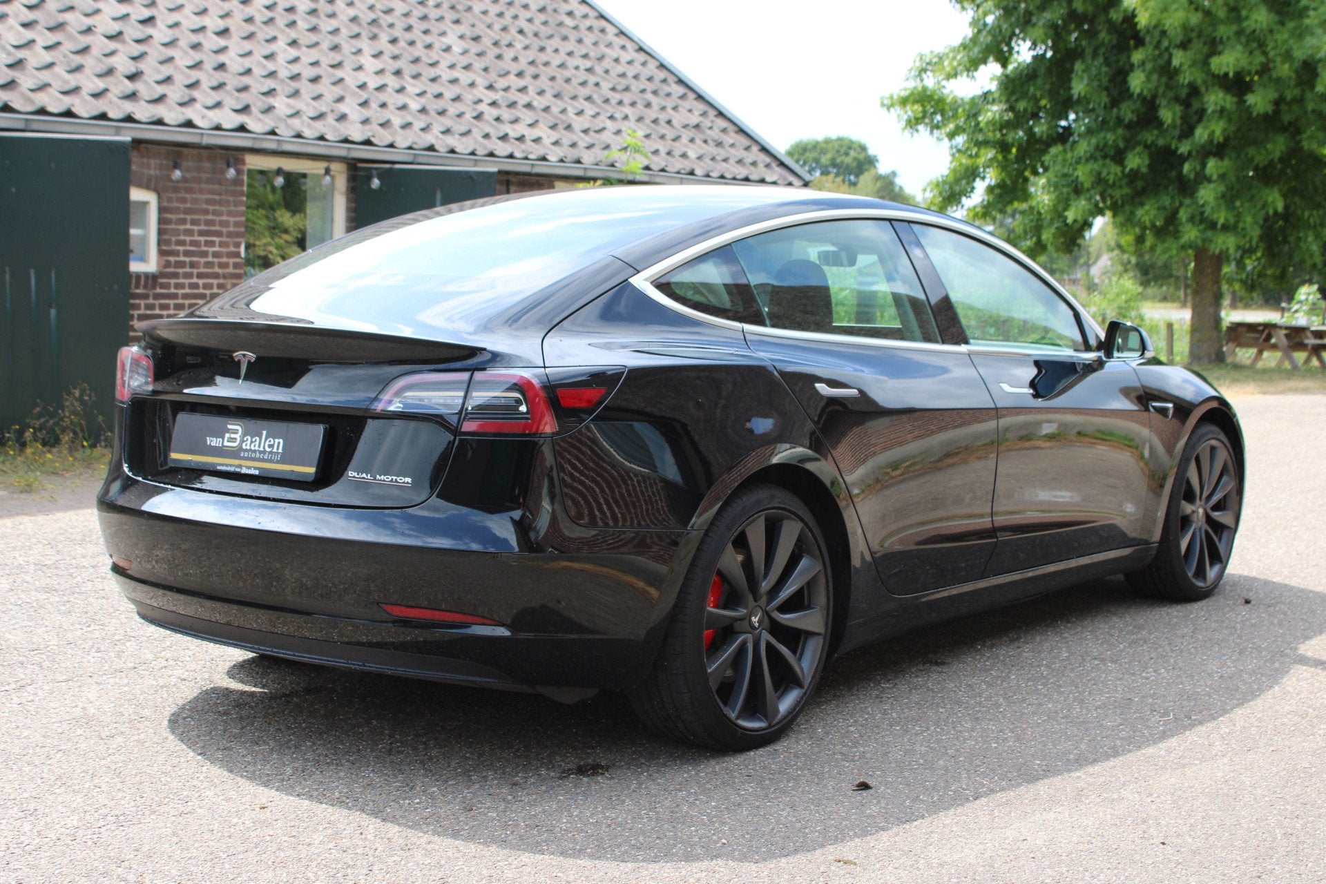 Tesla Model 3 Performance AWD 75 kWh SOh 89,4% PANO LEER NAV, Auto's, Automaat, Dealer onderhouden, Zwart, Vierwielaandrijving