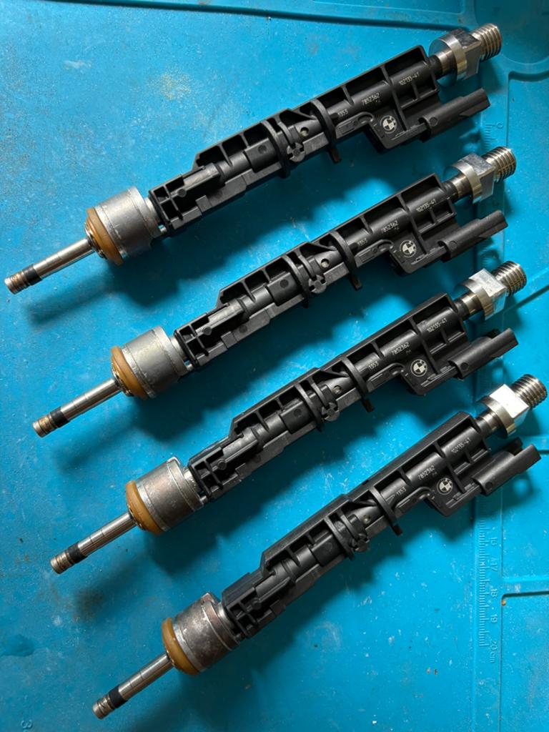 BMW injectoren 13647852362 – set van 4 stuks, Ophalen of Verzenden, Gereviseerd, BMW