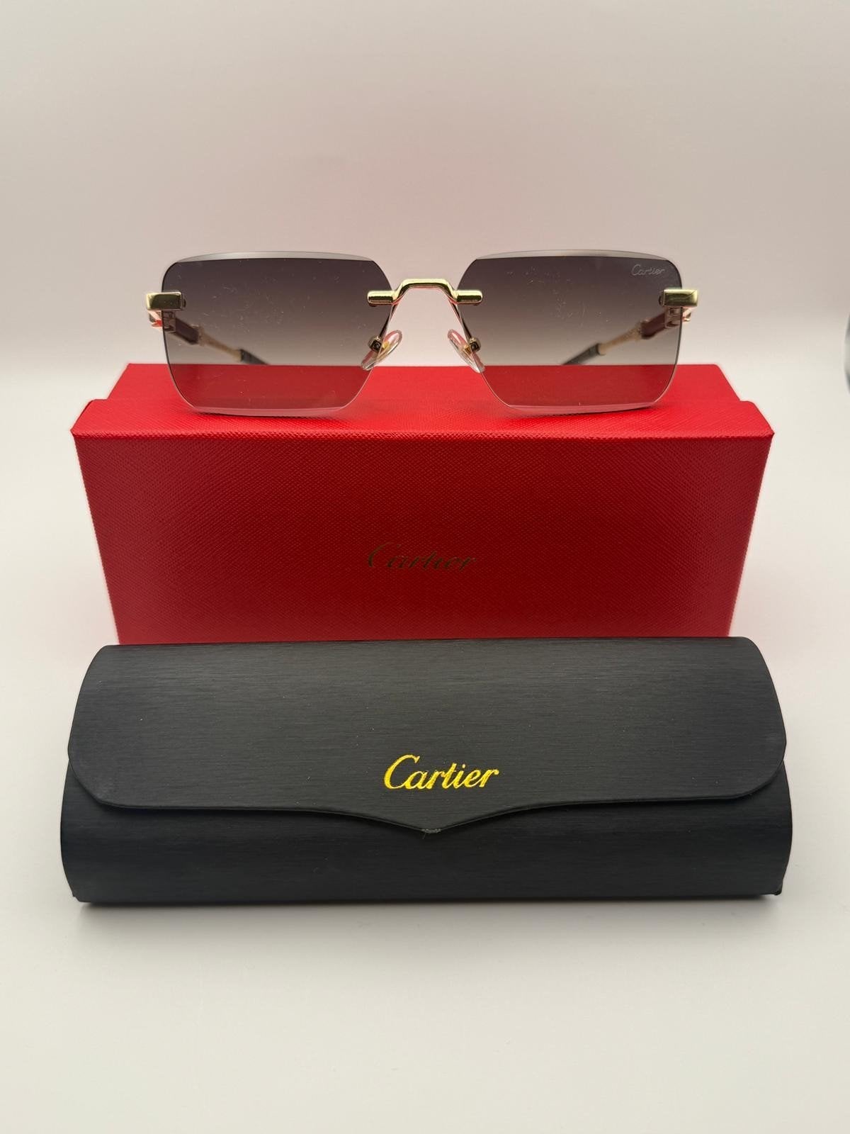 Cartier Zonnebril - Stijlvol en Tijdloos Design 4 VOOR 100, Overige merken, Zonnebril, Bruin, Ophalen of Verzenden