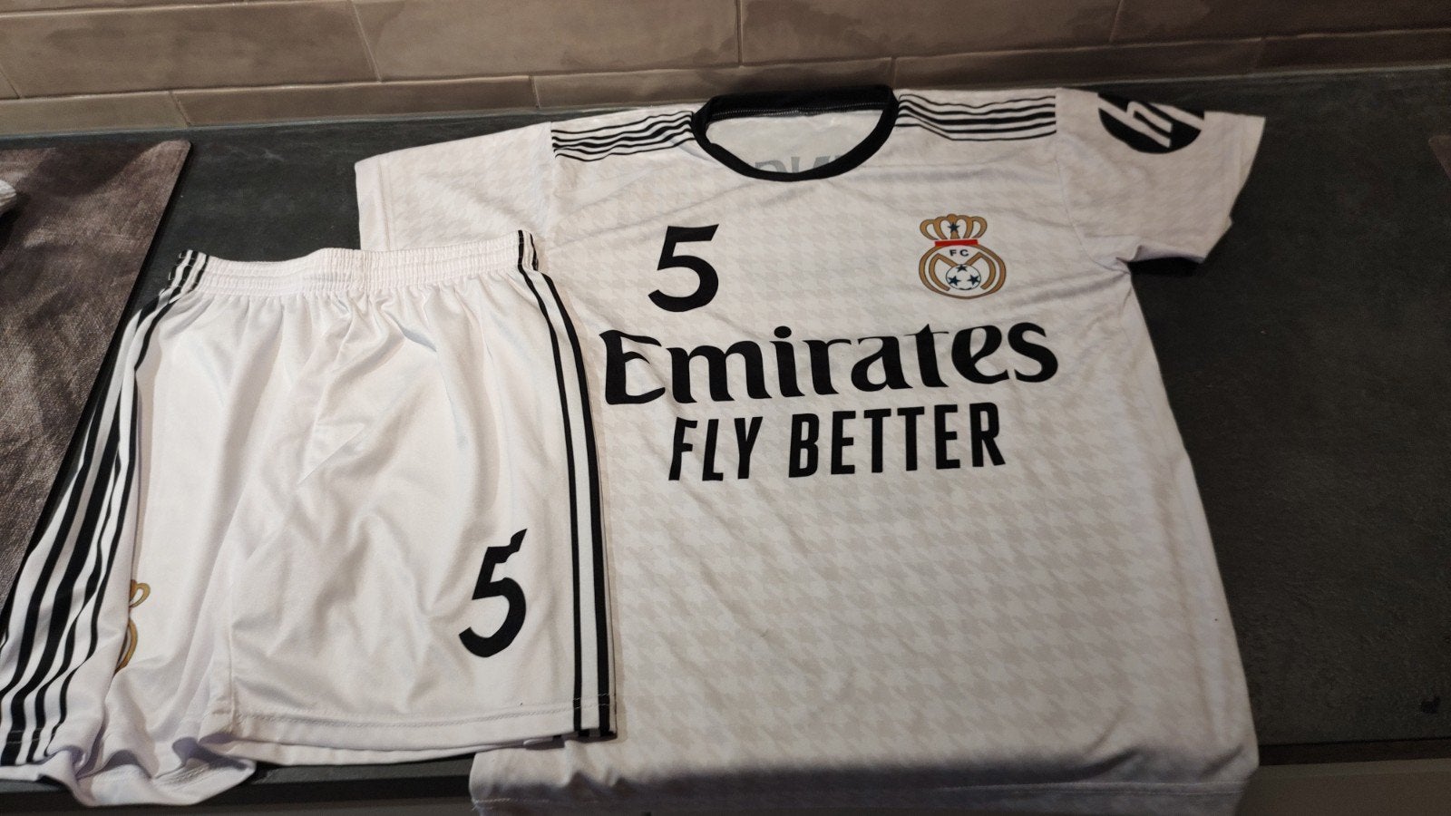 Voetbaltenue Real Madrid, Maat XS of kleiner, Ophalen, Nieuw, Shirt
