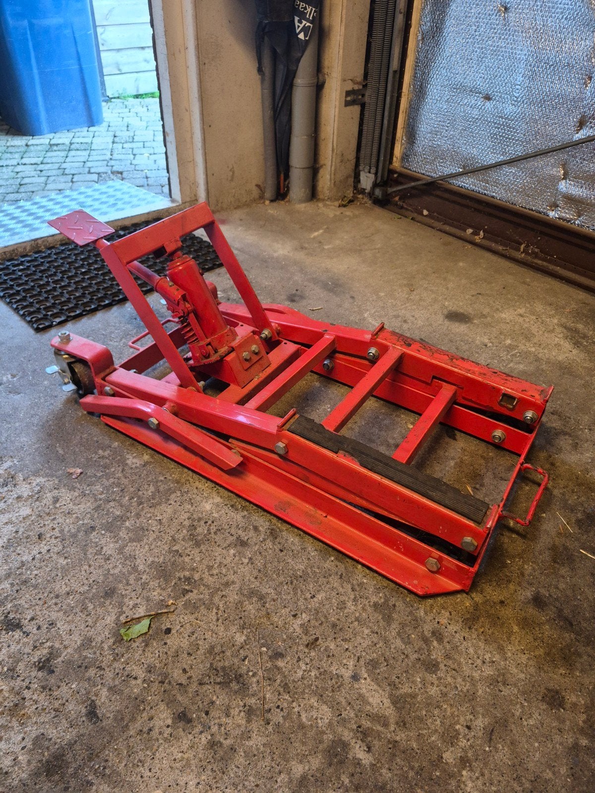 Robuuste motor krik - Ideaal voor onderhoud en reparatie, Ophalen, Gebruikt, Hydraulisch, Garagekrik