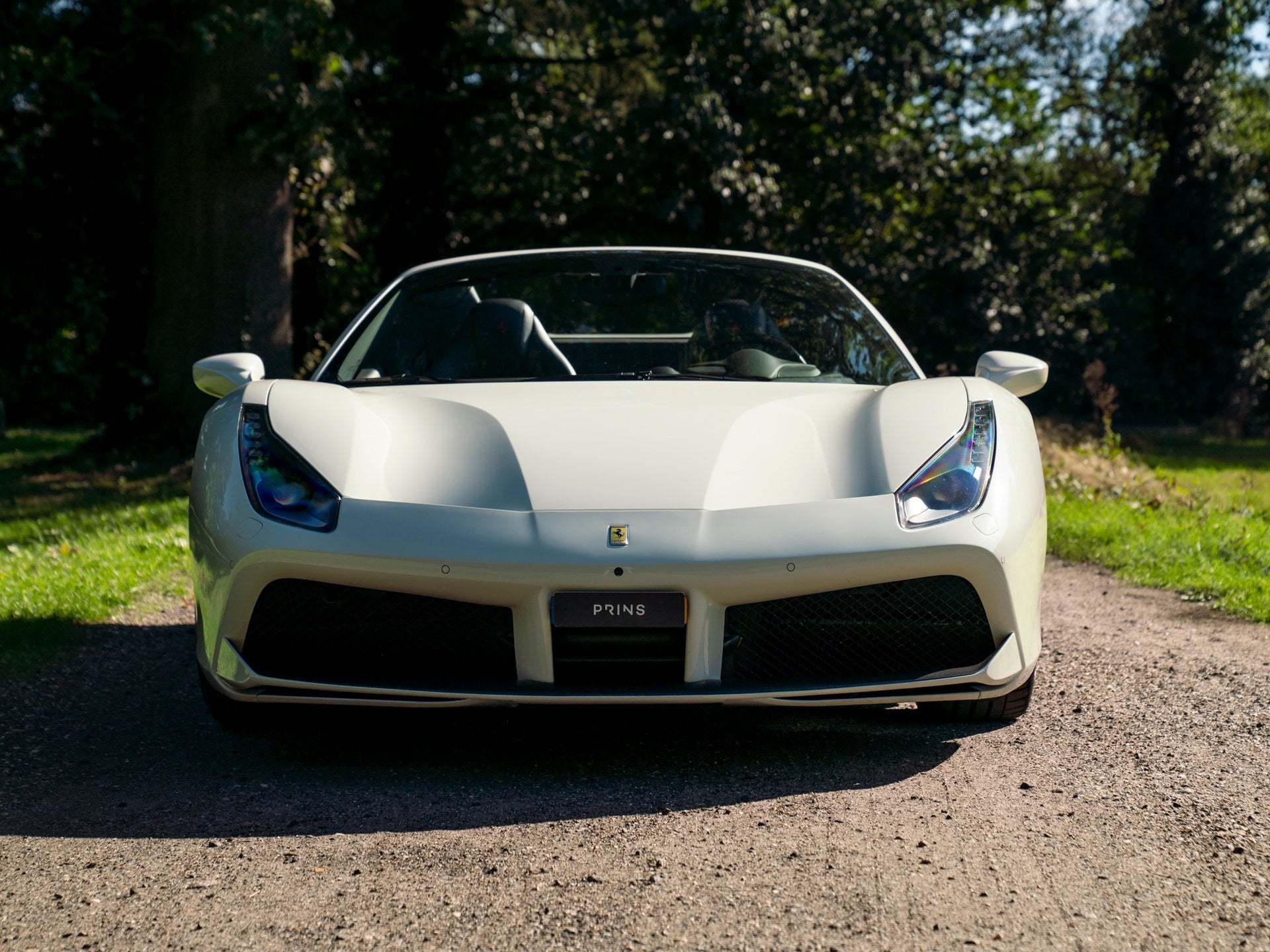 Ferrari 488 3.9 Spider HELE | Carbon ext. | New Power 06-202, Auto's, Automaat, Dealer onderhouden, Achterwielaandrijving, Wit