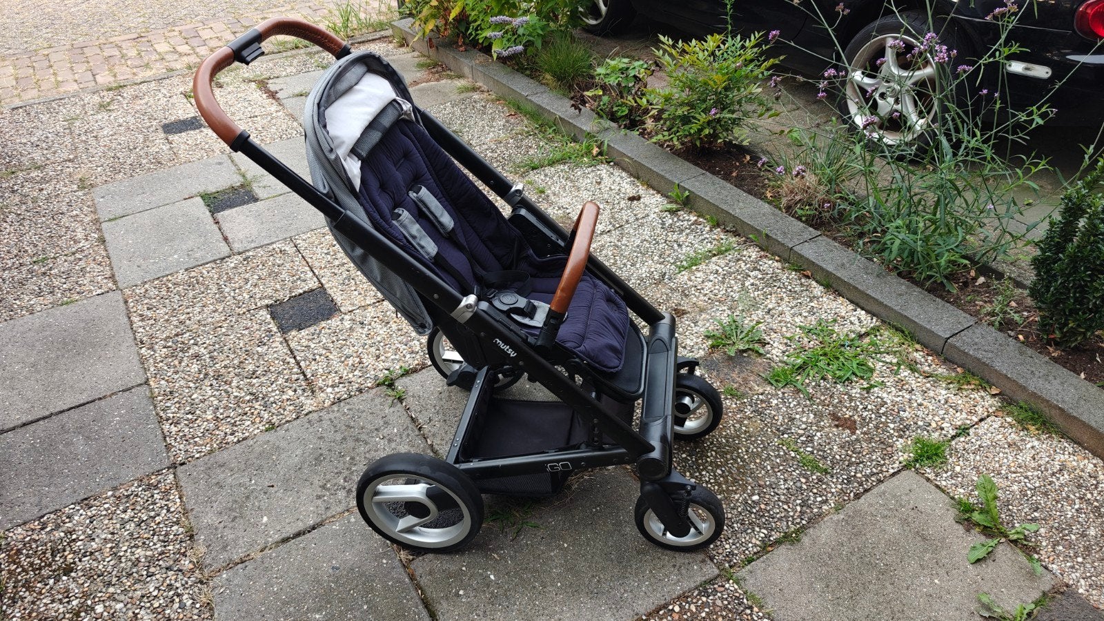 Mutsy Igo kinderwagen met reiswieg en zitje, Ophalen, Gebruikt, Combiwagen, Mutsy