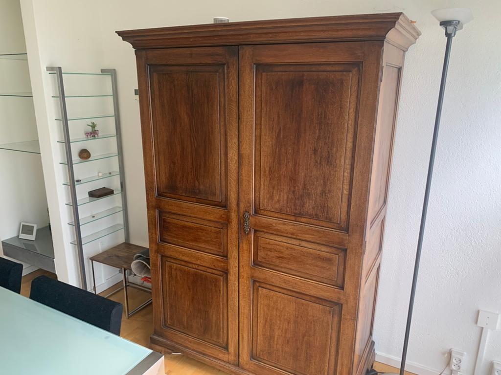 Antieke kast, Ophalen