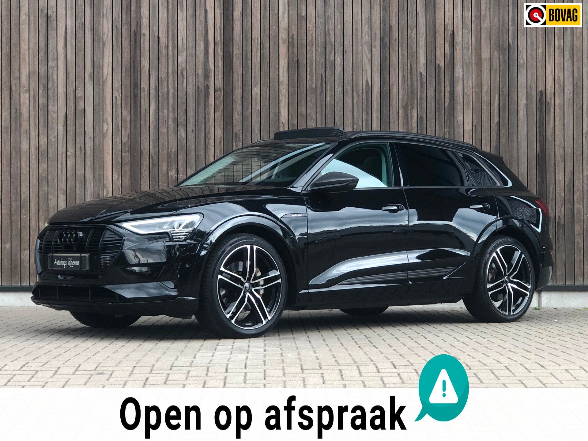 Audi E-tron E-tron 50 quattro Black edition plus 71 kWh, Zwart, Vierwielaandrijving, 193 min, SUV of Terreinwagen