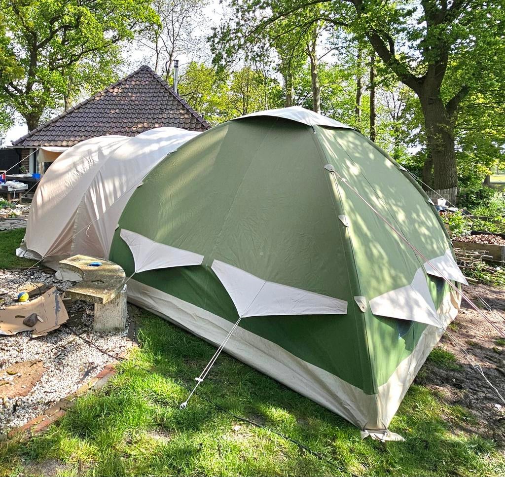 Karstentent tent is 3 x 3 mtr plus 3 luifels, oppomp tent, Ophalen of Verzenden, Zo goed als nieuw, Tot en met 4