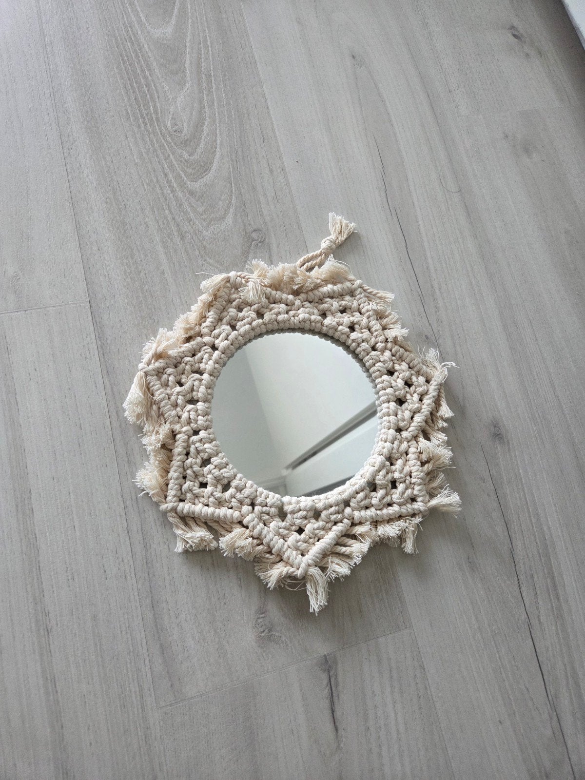 Macramé spiegel van Xenos, Minder dan 50 cm, Rond, Ophalen of Verzenden, Zo goed als nieuw