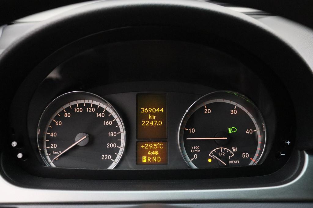 Mercedes-Benz Viano 3.0 CDI DC Trend Lang V6 2008 Trekhaak |, Auto's, Automaat, Gebruikt, 2000 kg, 2987 cc