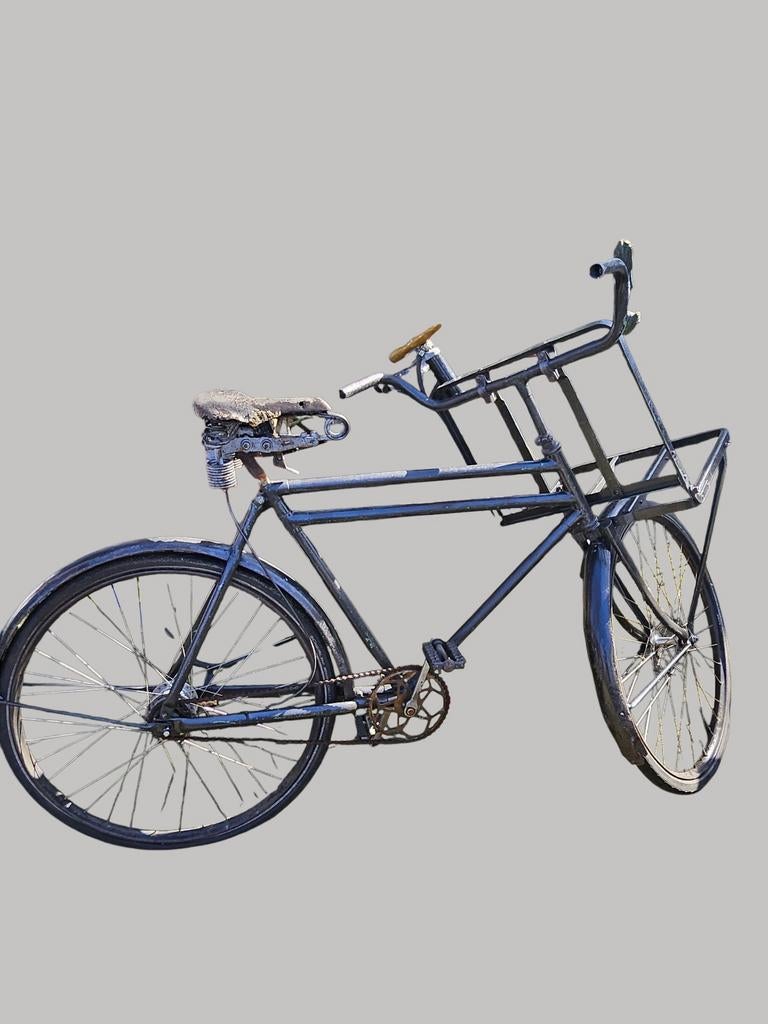 Antieke transportfiets met uniek frame en voorrek, Ophalen, Onbekend, Onbekend, Jaren '20 of ouder