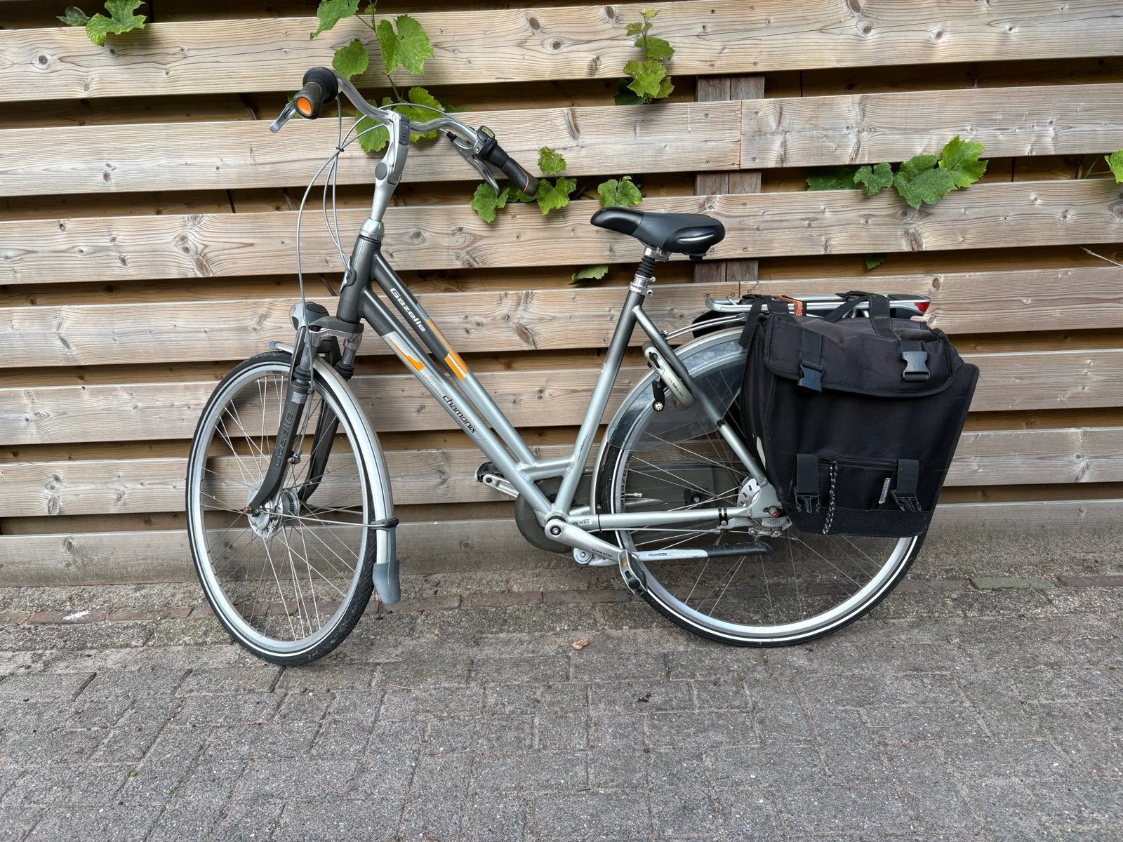 Gazelle Chamonix D53 Damesfiets met 8 versnellingen, Fietsen en Brommers, Fietsen | Dames | Damesfietsen, Ophalen, Versnellingen