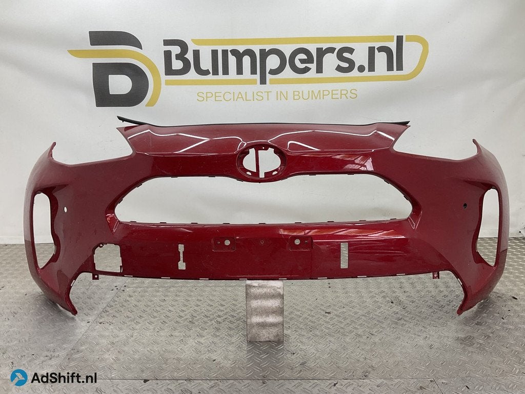 Bumper Toyota Yaris Cross 20-25 52119-0DC20 Voorbumper D5-19, Bumper