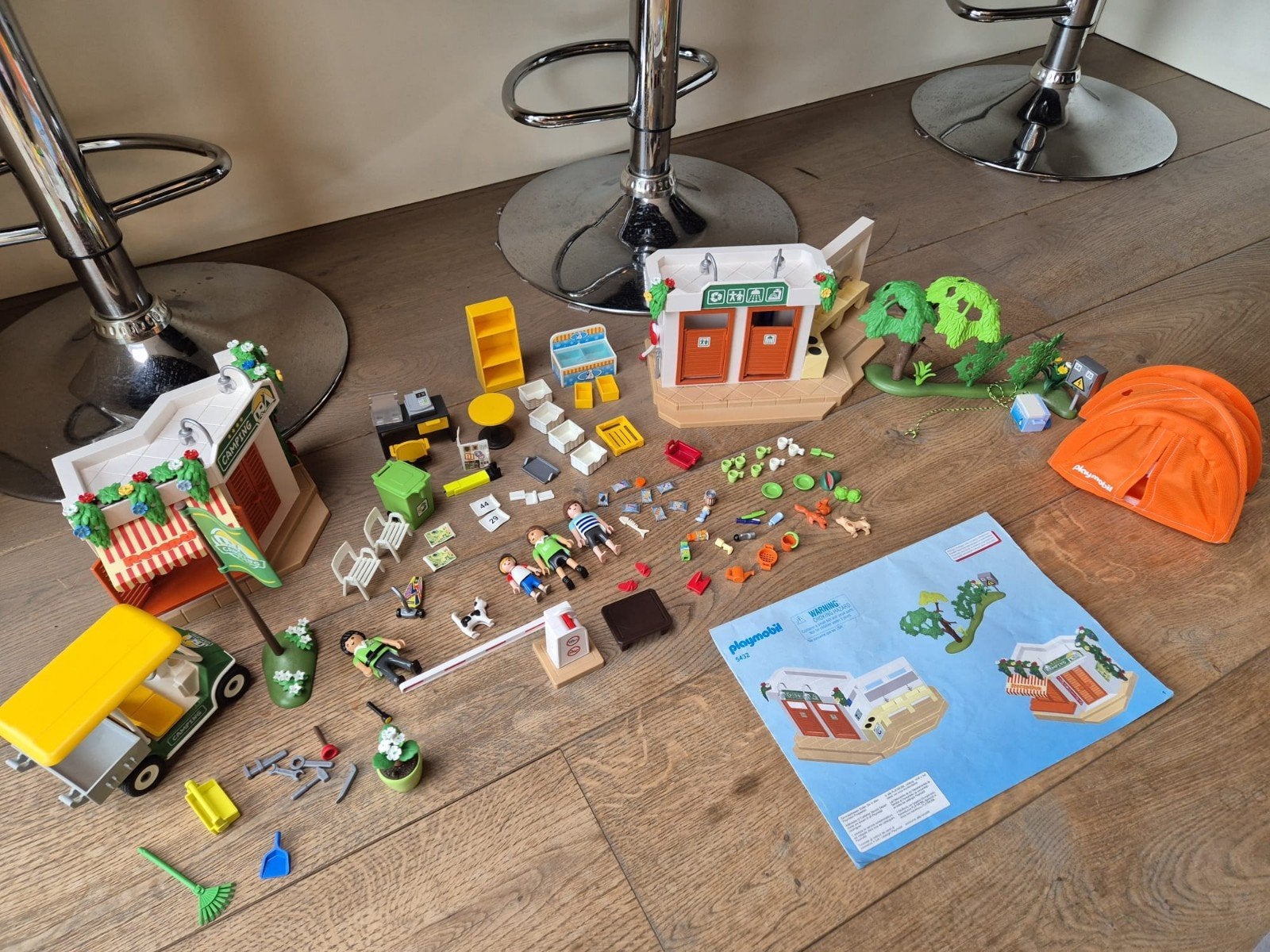 playmobil camping met extra's, Kinderen en Baby's, Speelgoed | Playmobil, Ophalen of Verzenden, Zo goed als nieuw