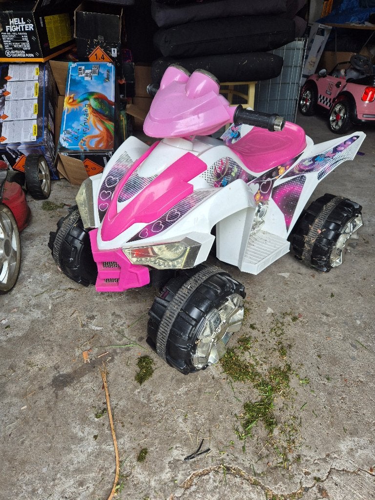 elektrische kinderquad en auto, Ophalen, Gebruikt