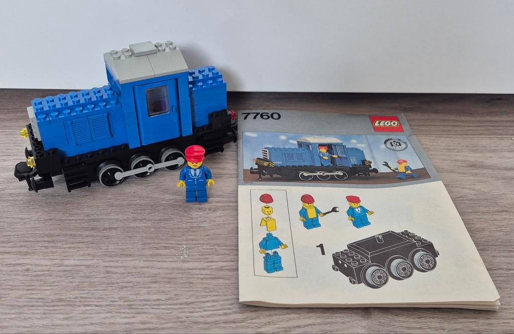 Lego 7760 met boekje en verlichting, Kinderen en Baby's, Speelgoed | Duplo en Lego, Overige thema's, Lego, Ophalen of Verzenden